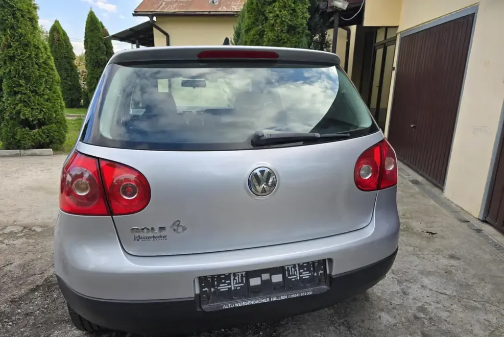 VW Golf 5 2007 1 4 136000 km