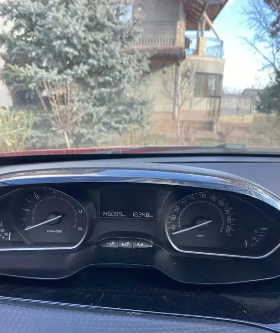 Peugeot 2008 fabric 2019 prim proprietar