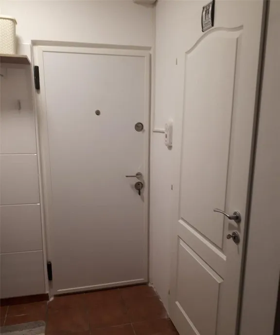 Garsoniera in zona Piata Resitei