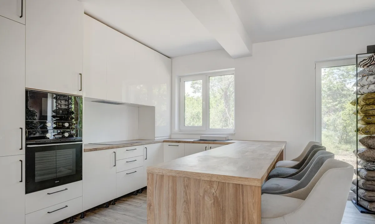 Peris vanzare vila rate la dezvoltator