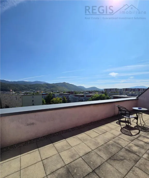 Penthouse de doua camere zona Avantgarden Bartolomeu