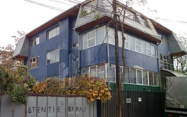 Casa Proprietate rezidentiala unica 726 mp 15 camere 4 niveluri