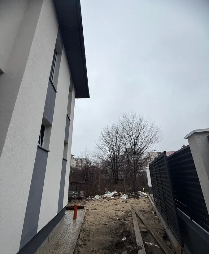 Casa la cheie langa Cartierul Latin pret inclus tva