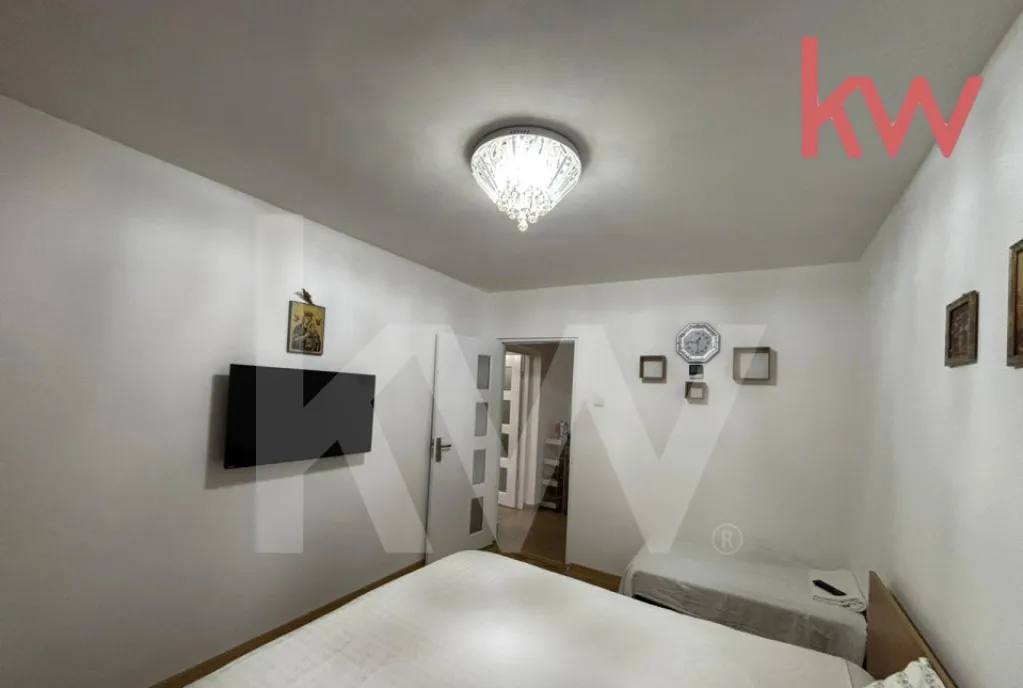 Apartament luminos si calduros str Caracal