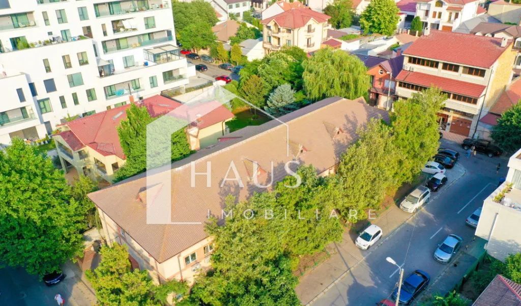 Faleza Nord Cladire birouri cu 25 incaperi Afacere la c