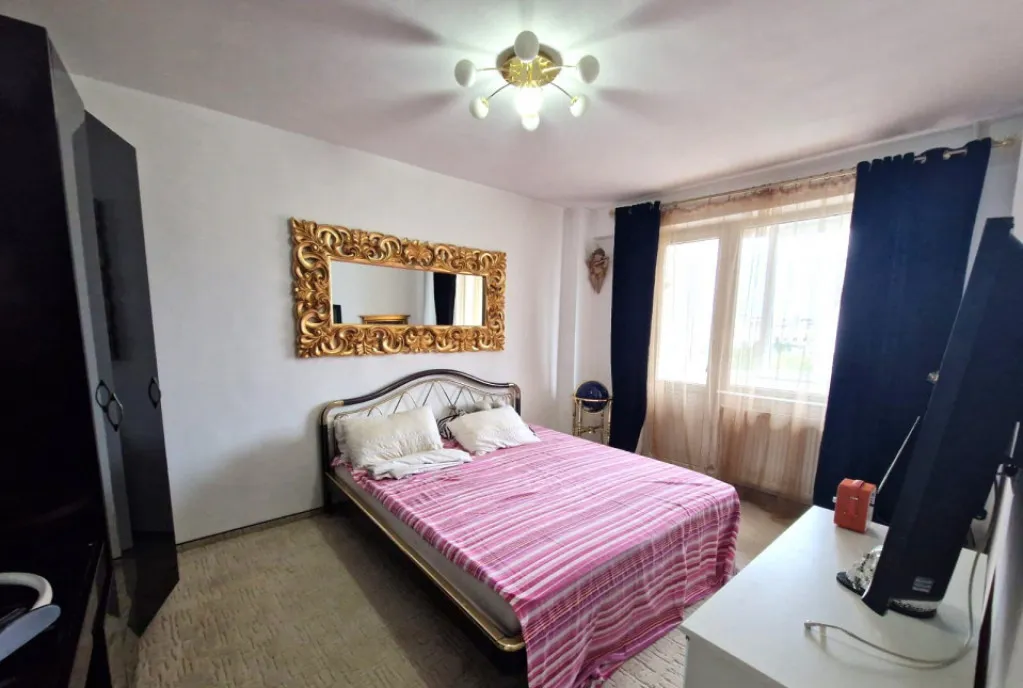 Penthouse 4 camere 125 mp zona Progresul