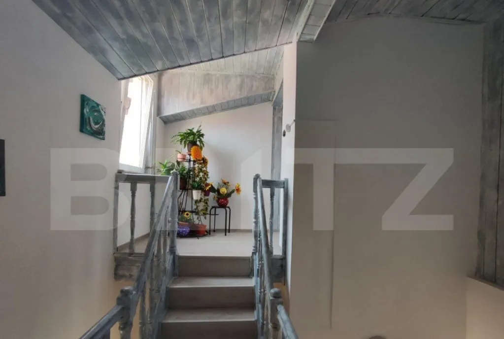 Cladire birouri de vanzare