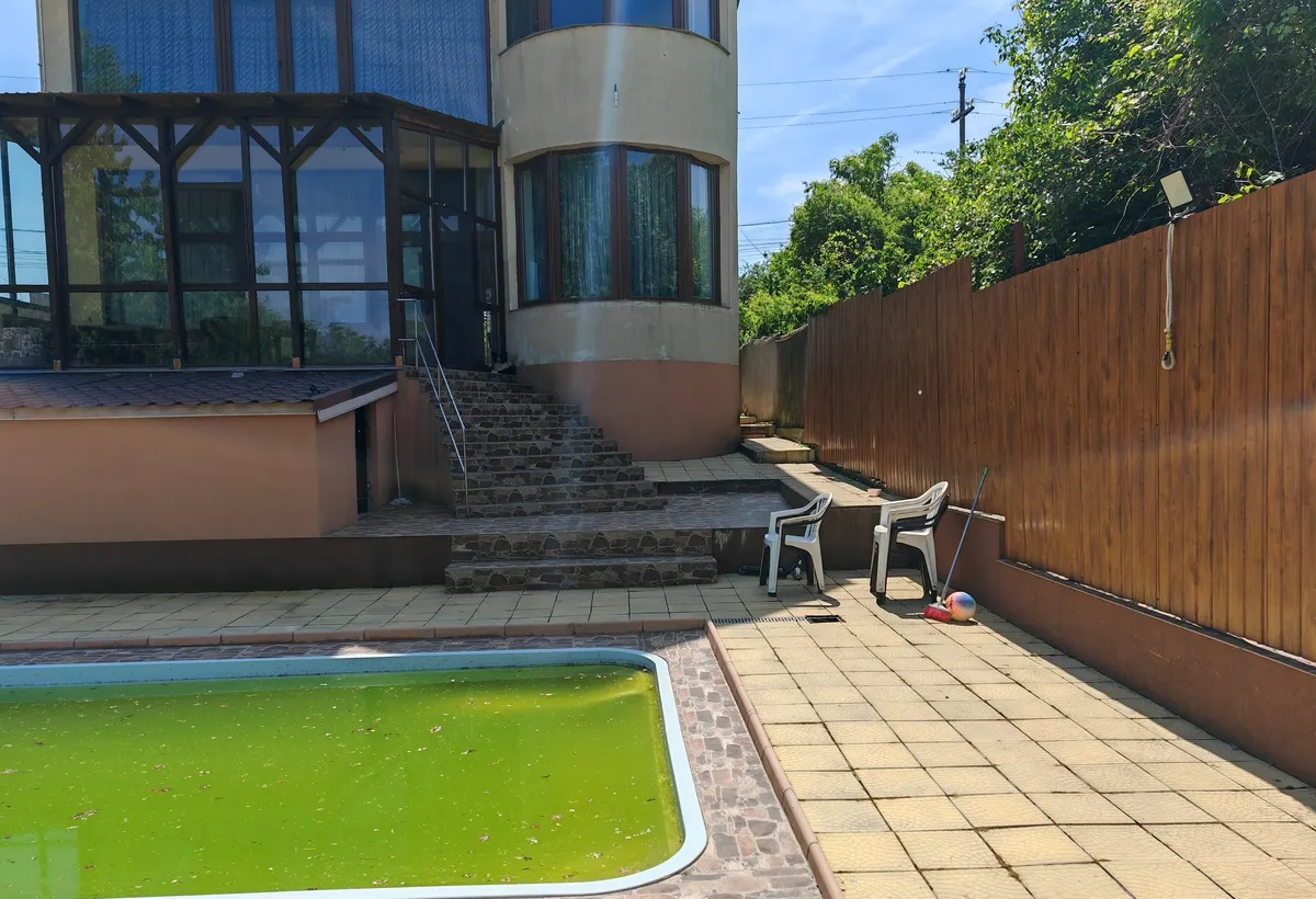 Balotesti vanzare casa vila