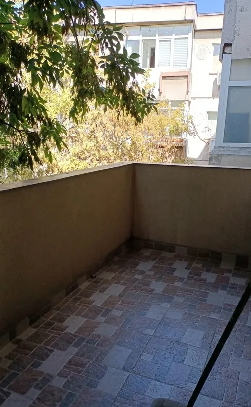 Albinelor zona Tineretului