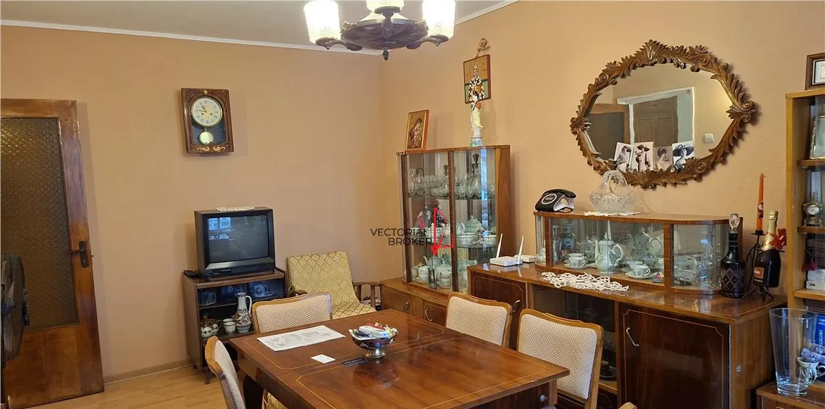 Basarabia Costin Georgian 3 camere et 3 bloc 1986 2 bai bl reabilitat renovat