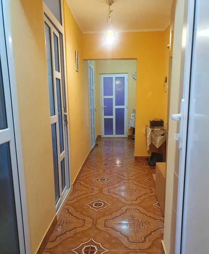 Oltenitei Apartament 4 Camere 84 mp