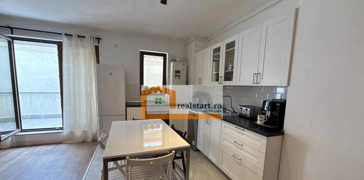 Baneasa I Ionescu de la Brad 4 camere cu terasa 22 mp lift