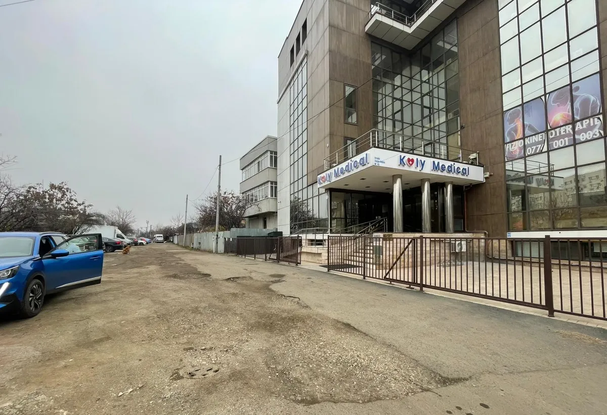 Baicului teren cu casa demolabila