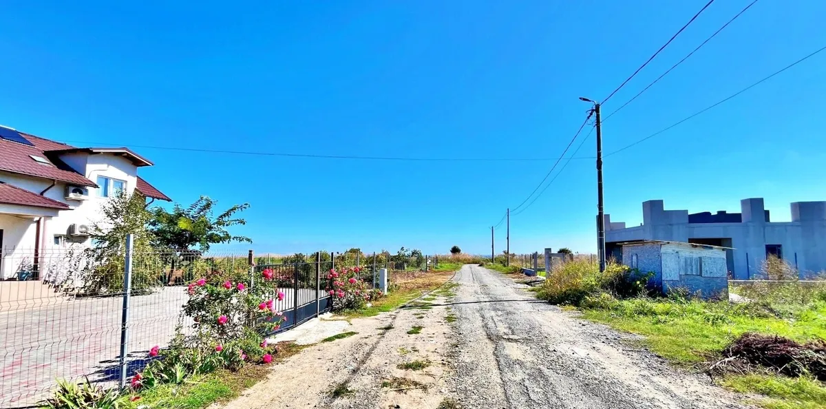 Tuzla teren intravilan 1445MP aproape de plaja