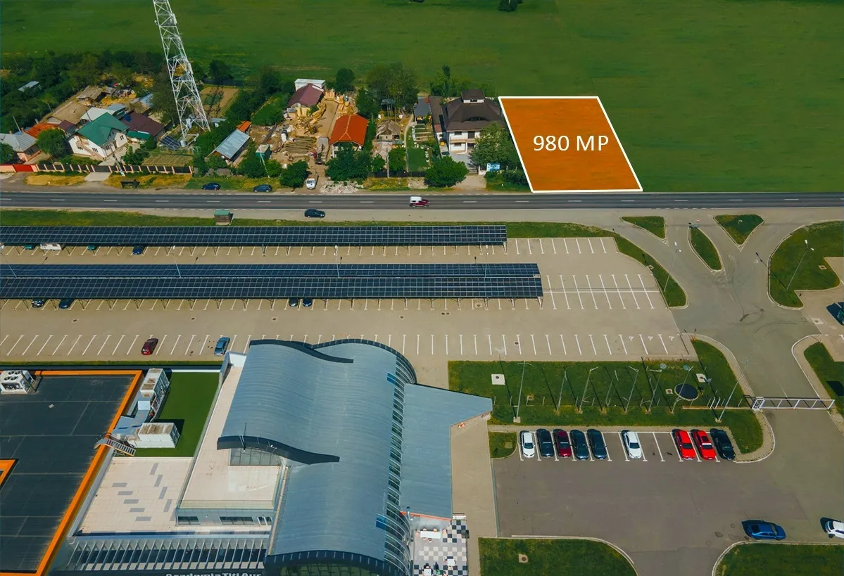 Crevedia teren intravilan 1093 mp DN1A langa Academia Titi Aur