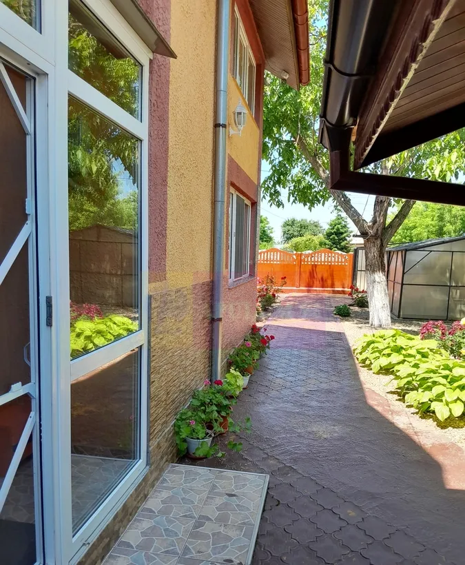 Movilita il de vanzare casa 5 cam p 1