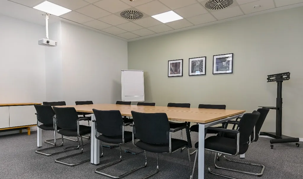 Spatiu privat pentru 4 - Regus Vox Technology Park