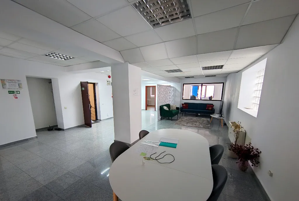 Zona Piata Alba Iulia vila 6 camere