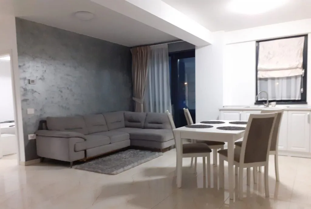Apartament modern de inchiriat in ansamblul Roka Concep