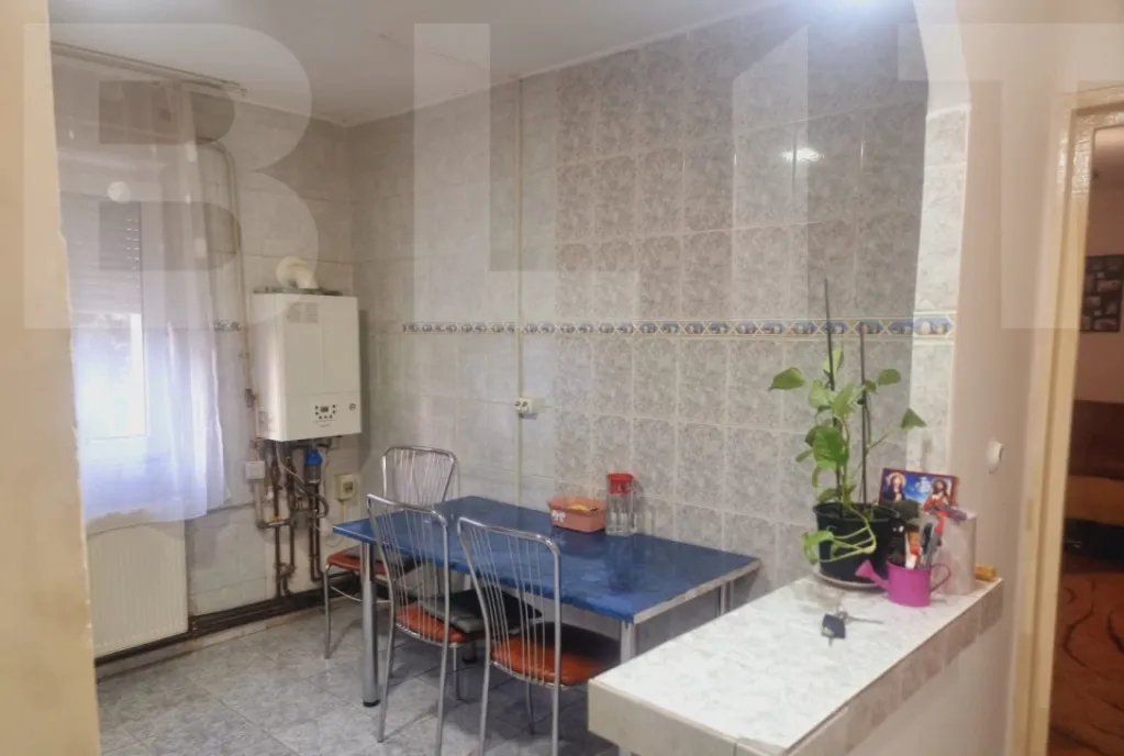 Vand apartament in Micro3 langa parcare