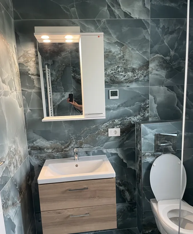 Vidra Berceni / casa la cheie p 1 4 cam 140mp utili