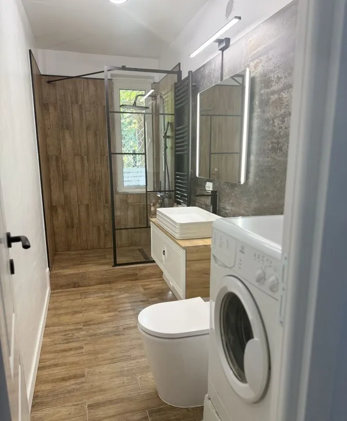 Militari Rosia Montana metrou Gorjului garsoniera renovata lux 2025