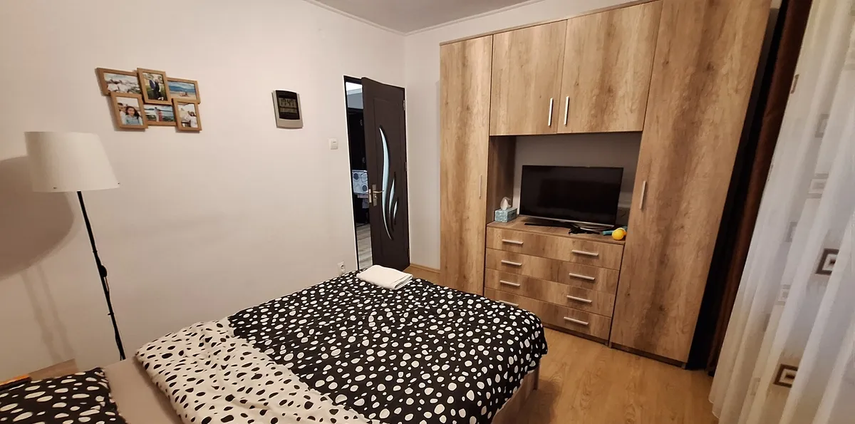 Militari zona Gorjului 3 camere 74 mp