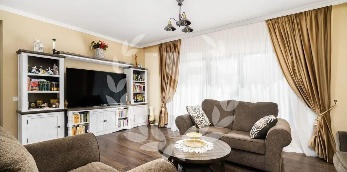 Straulesti Apartament 4 camere cu terasa si curte generoasa