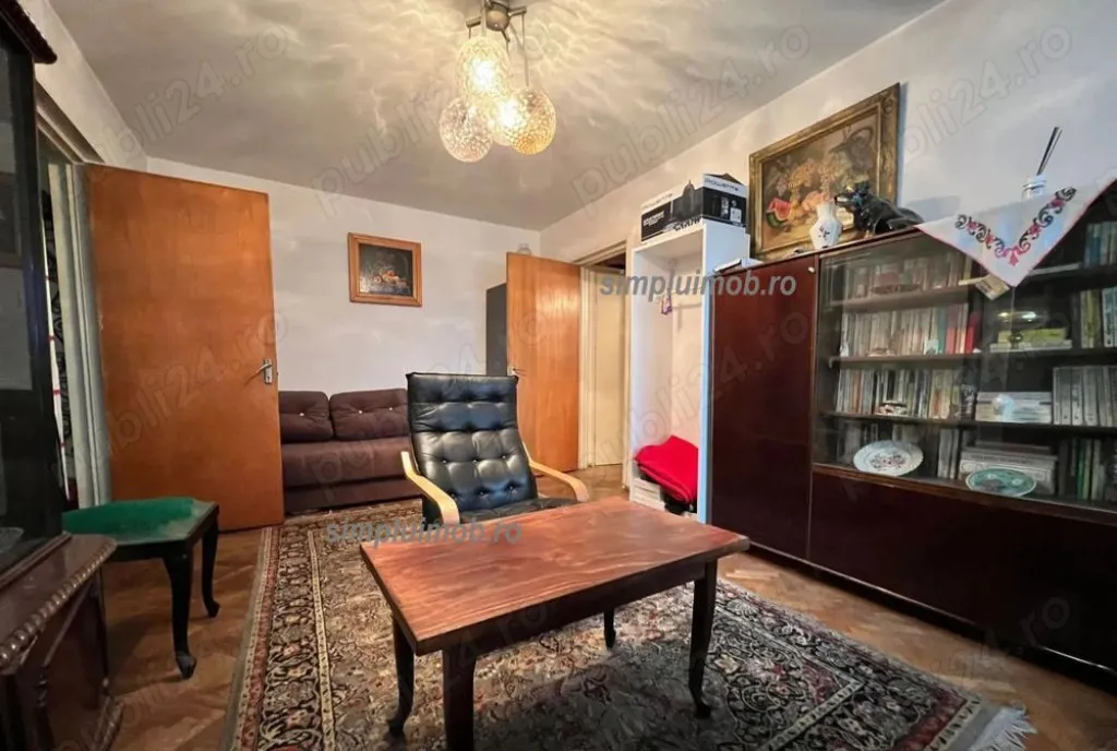 2 camere metrou dristor etaj 4 anvelopat