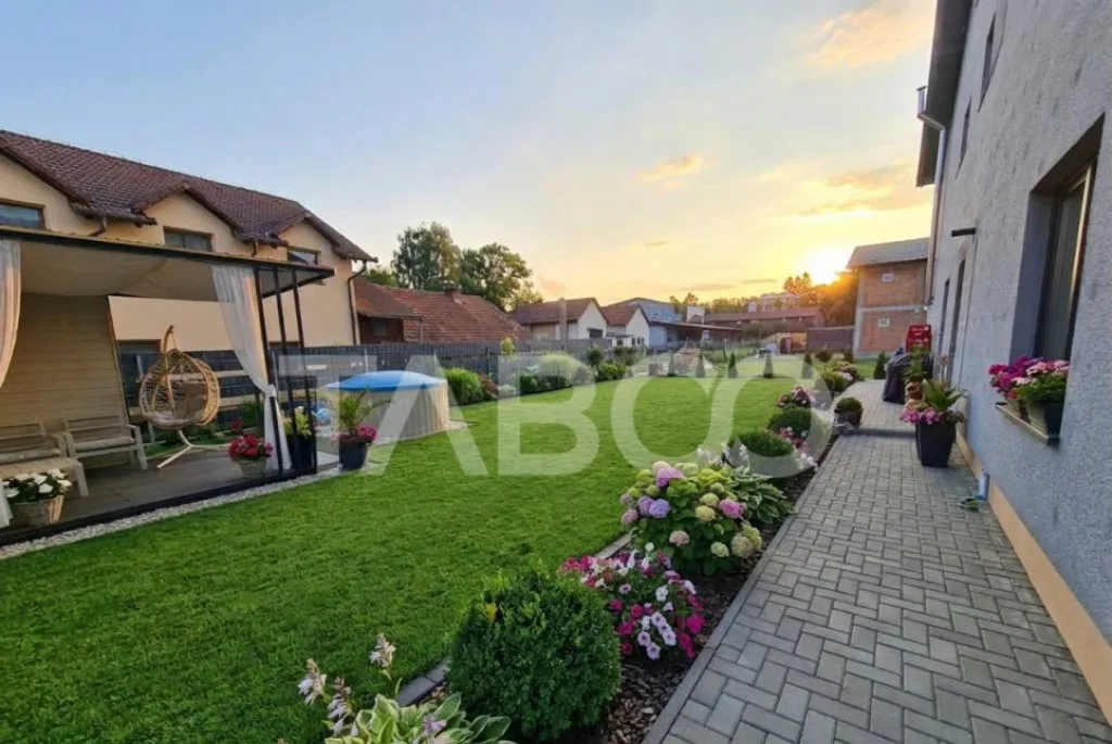 Apartament de vanzare 89mp 3 camere 2 bai si balcon Rahovei