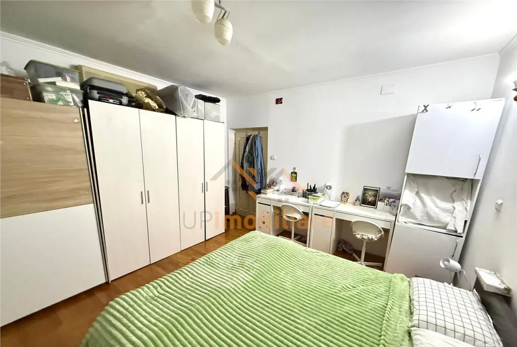 Casa P M strada lapusului iosia oradea teren 478 mp