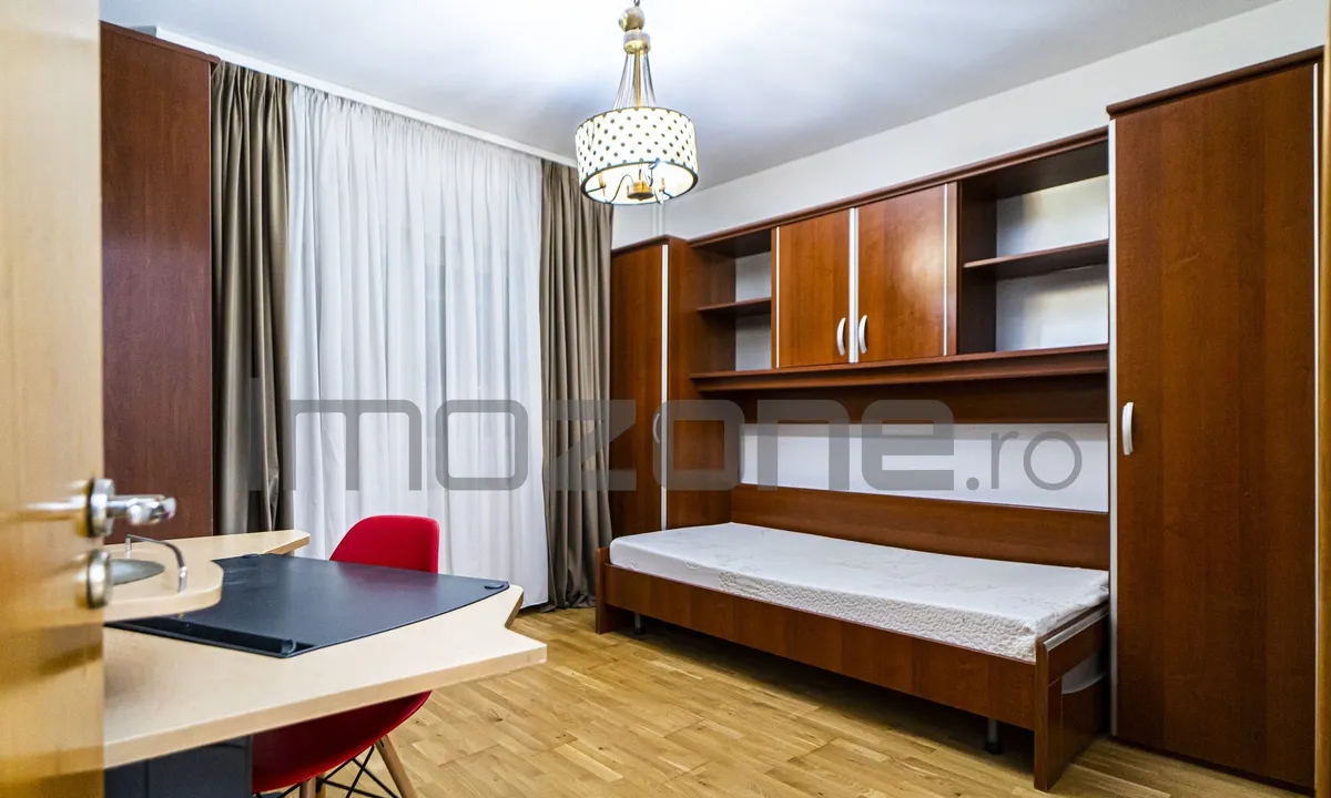 Sebastian 141 3 camere 78 mp et 1 2 bai centrala proprie disponibil imediat