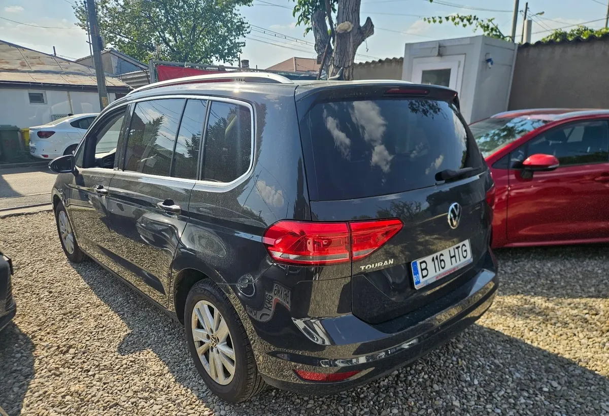 Volkswagen Touran