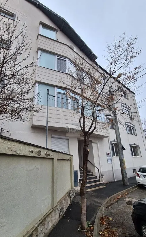 Piata Progresul apartament 2 camere parcare subterana boxa