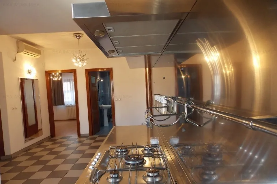 Aviatorilor Herastrau