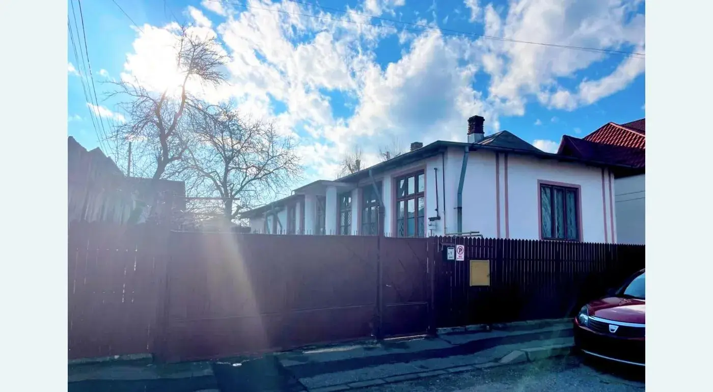 Casa de vanzare urgent ULTRACENTRAL