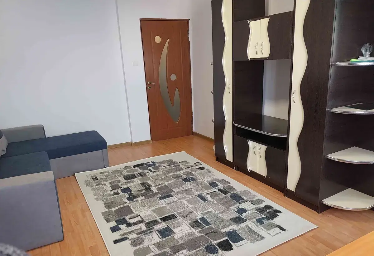 Calea Mosilor langa Pizza Hut