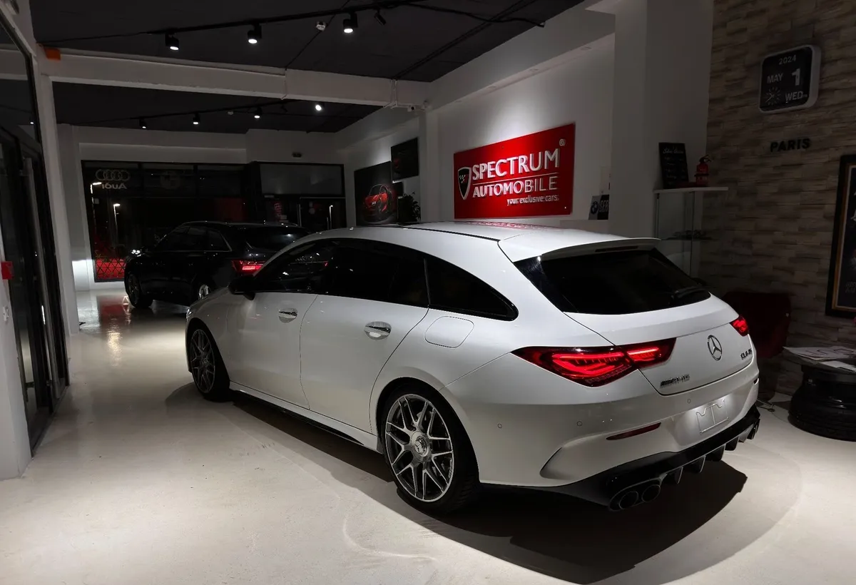 Mercedes Benz cla 45AMG