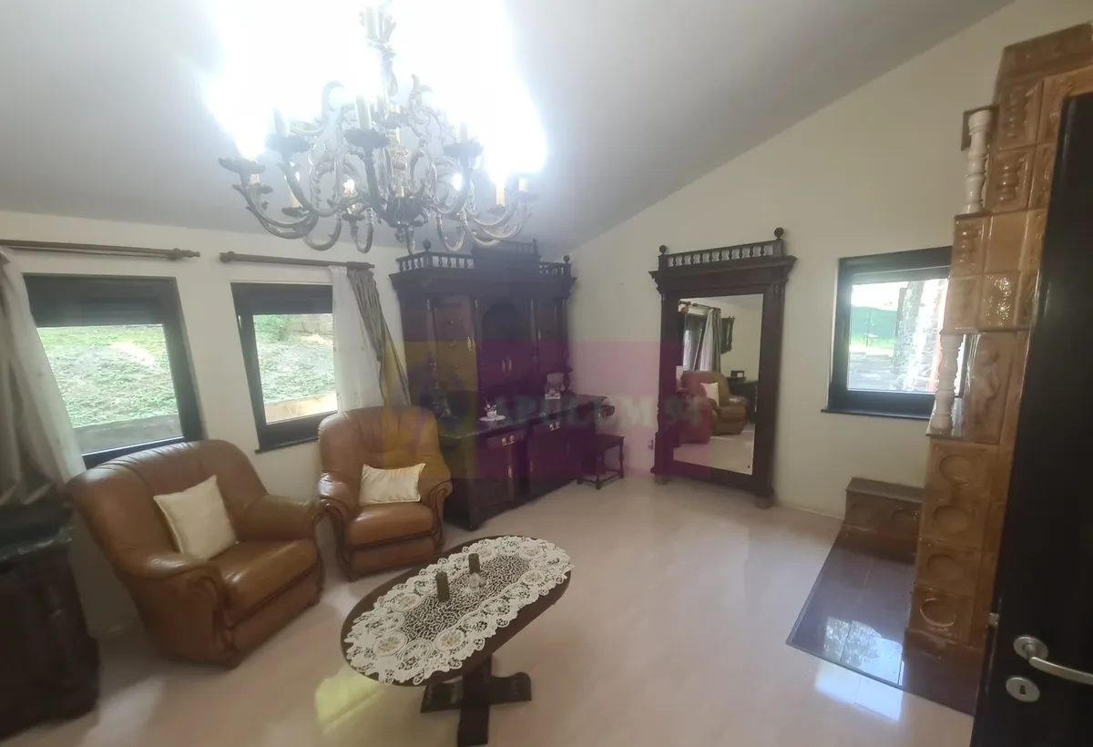 Vila de vanzare in Campina Zona Lunca Mare