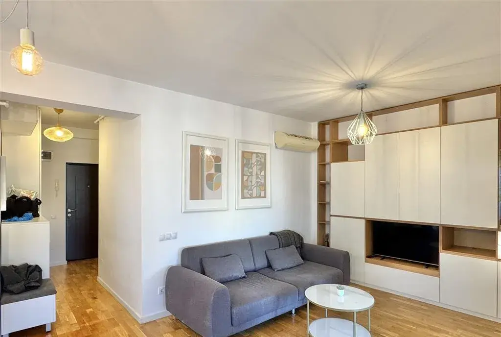 Domenii 2 cam imobil boutique centrala proprie complet mobilat utilat