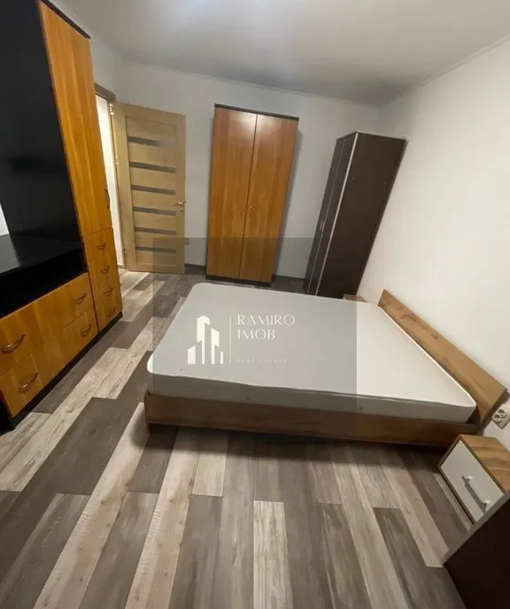 Garsoniera Berceni/Alexandru Obregia 35 mp