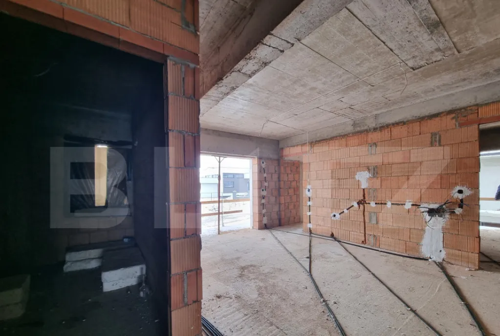 Apartament 3 camere 53mp bloc nou zona Regal Baciu