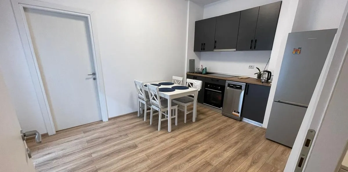 Avrig bloc nou P 1 2 camere baie centrala proprie terasa privata parter