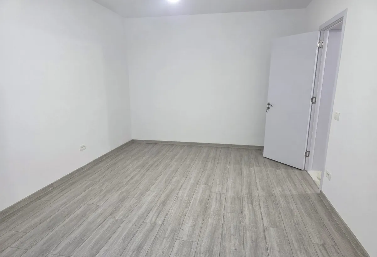 Barajul Lotru 5 minute metrou parc ior bloc mixt