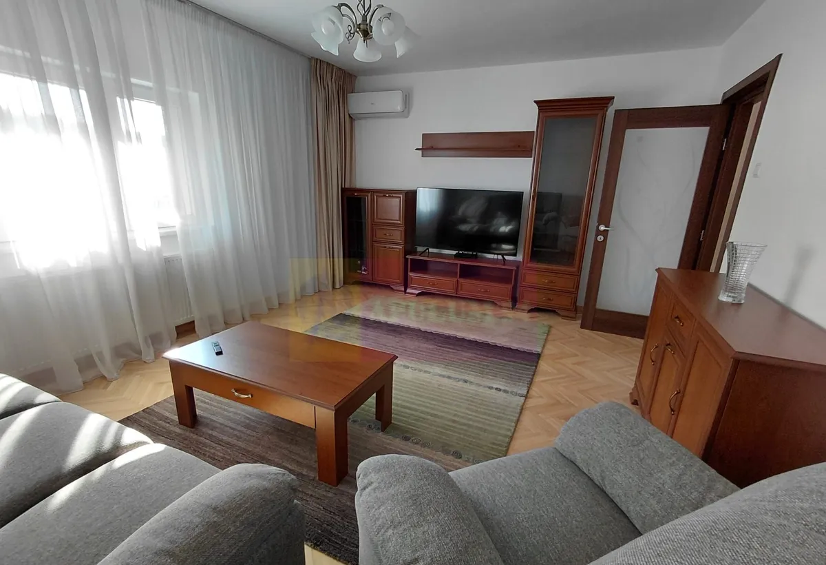 Inchiriere apartament 3camere Decebal Th Sperantia prima inchiriere