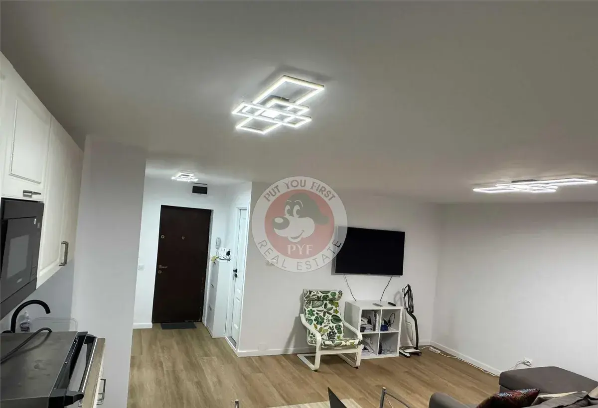 Stadionul de Rugby Garsoniera Open space 38mp B12919