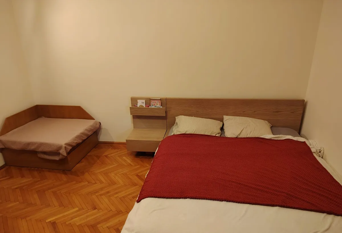 Drumul Taberei garsoniera 31 mp Bd 1 Mai colt cu Str Sibiu