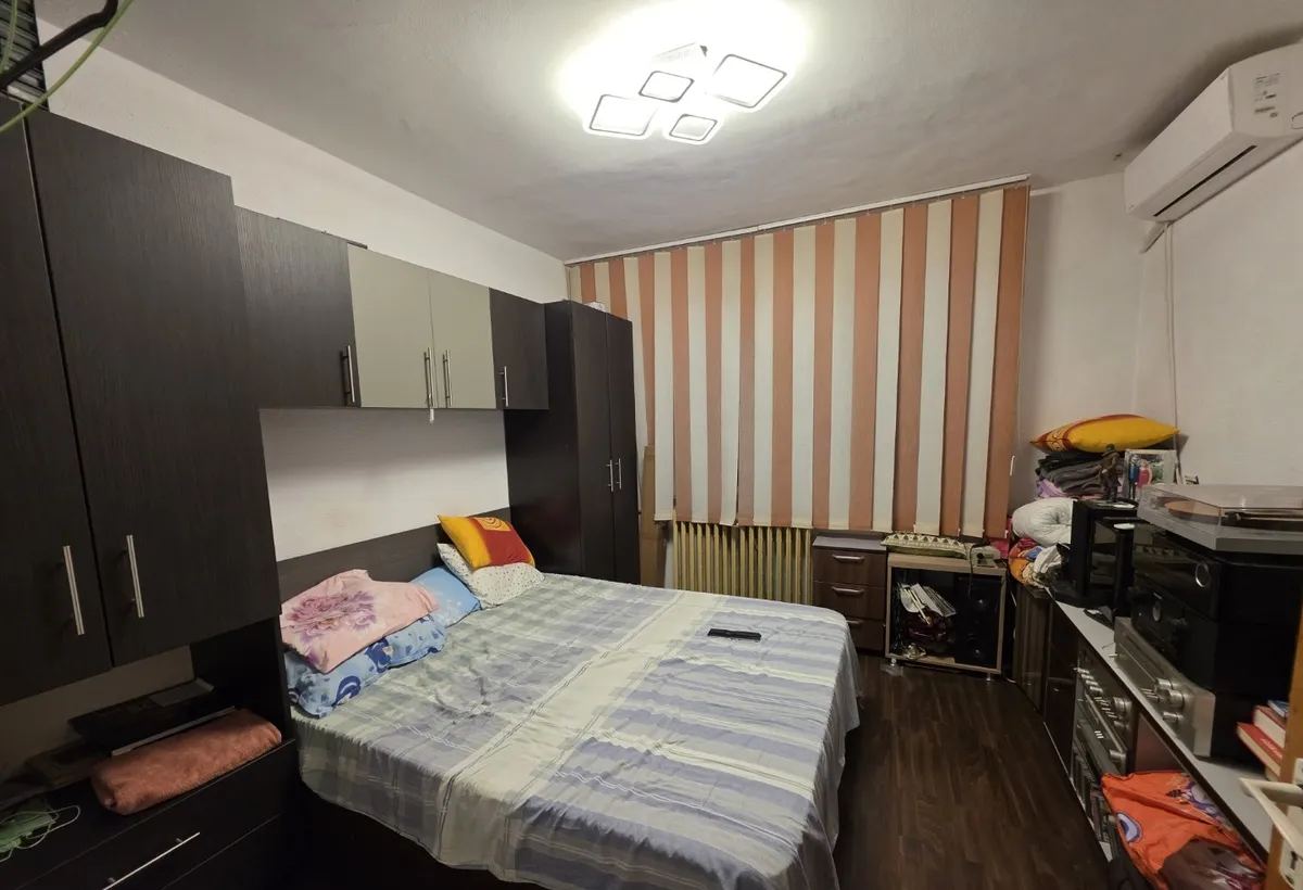 Theodor Pallady 5 minute metrou 1 Decembrie 1918 pe strada Becatei