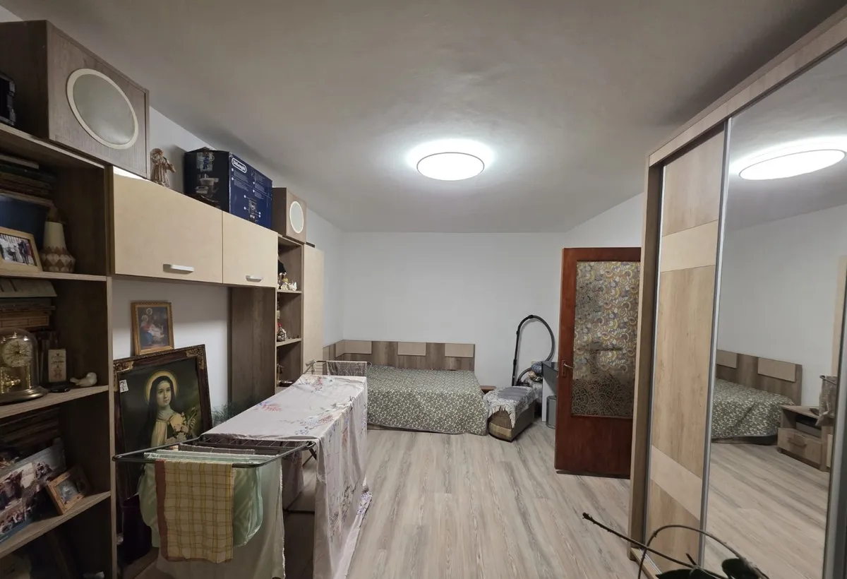 Theodor Pallady 5 minute metrou 1 Decembrie 1918 pe strada Becatei