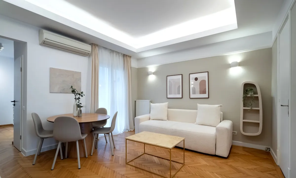 Universitate Apartament cu 2 camere birou Ultracentral